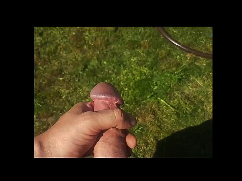 ❤️ Faigheann hottie te a pussy bándearg fucked agus cums le squirt i ghairdín samhraidh ☑ Porn álainn ag ga.hentai-id.ru ﹏